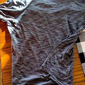 Too small for me now!!! Men’s Medium Lululemon